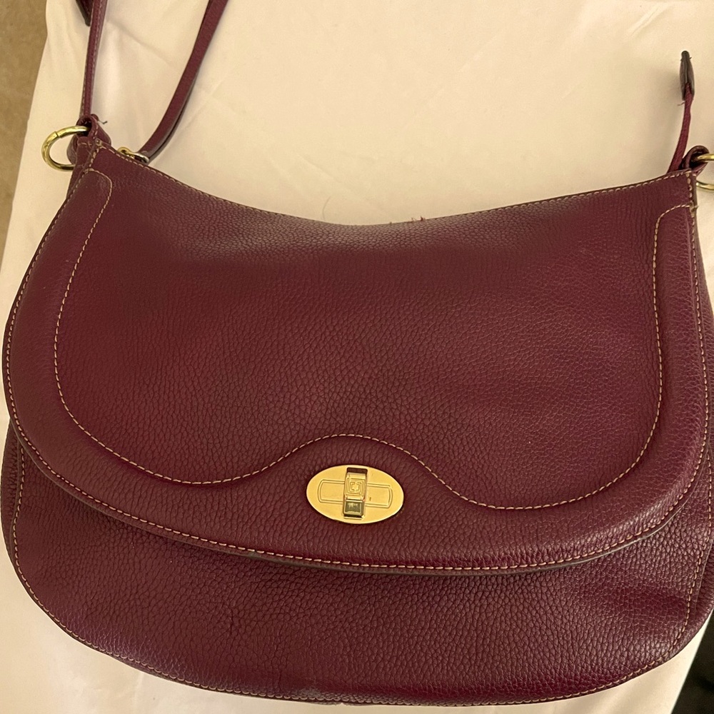 Liz Claiborne handbag in rich burgundy
